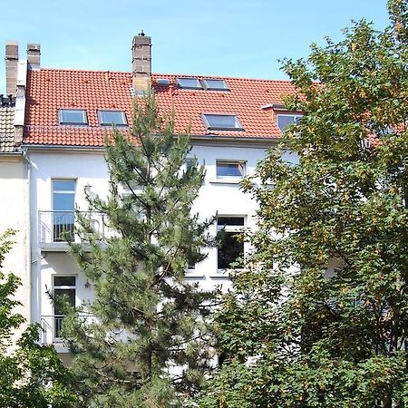 Schoener Wohnen Im Denkmal - Grosszuegig Geschnitten, Kostenfreies Wlan Leipzig Buitenkant foto